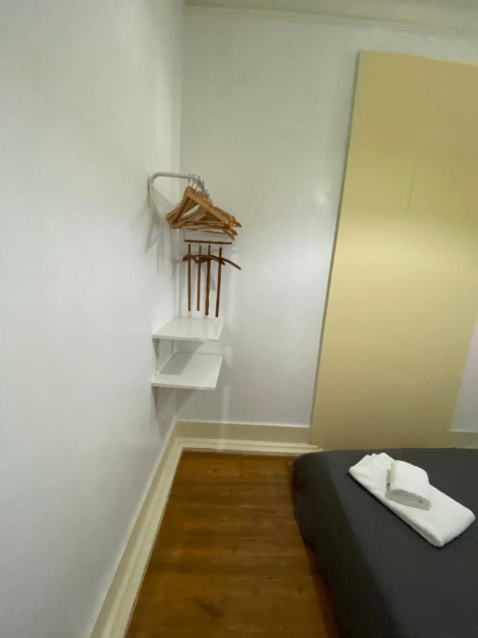 Relax Chiado 3 - Cute Little Double Room With Shared Bathroom Lisboa Extérieur photo